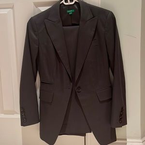 Size 2 - Benetton women’s suit.
